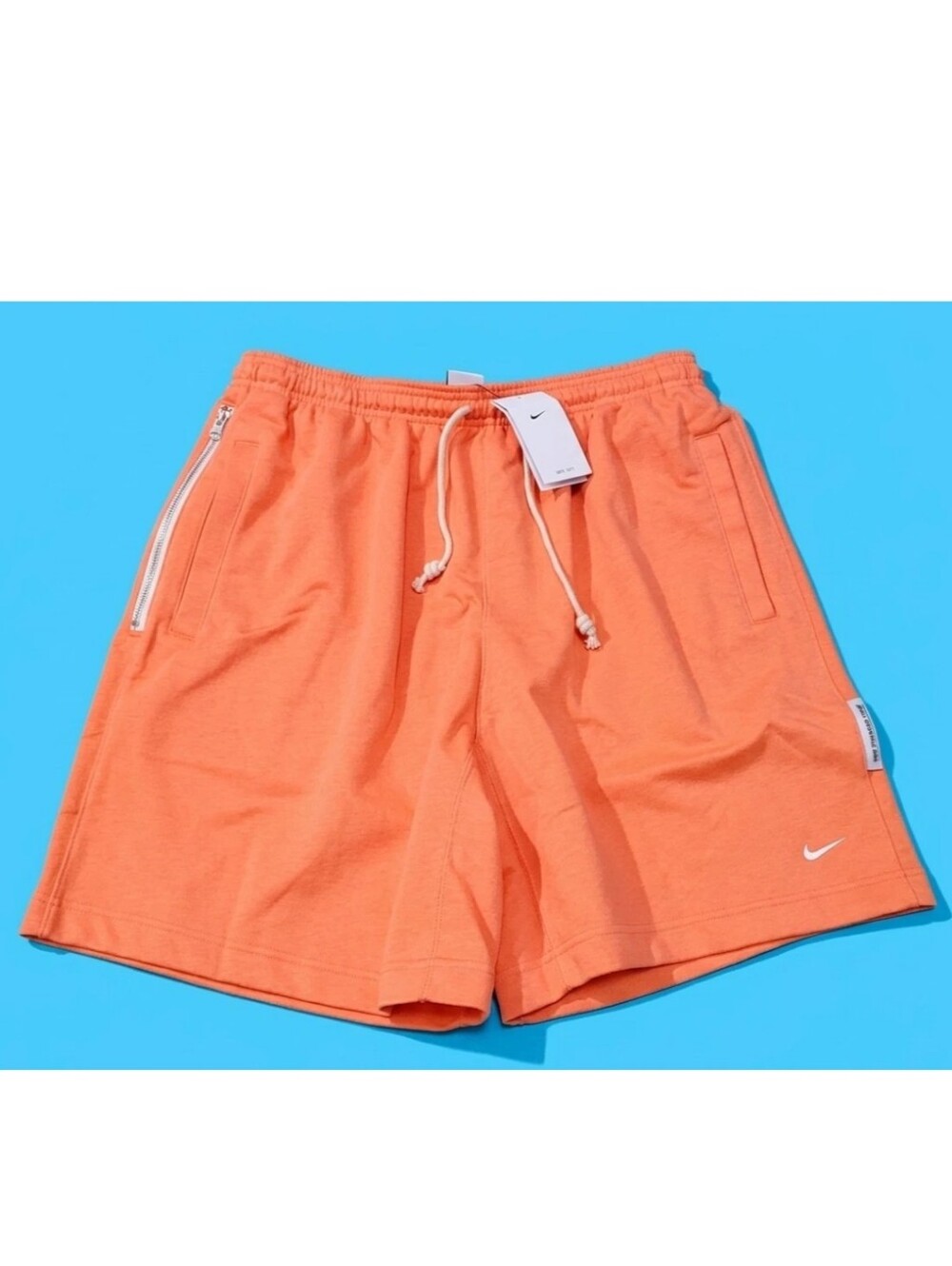 Nike Standard Issue Dri-FIT 8" Basketball Orange Shorts